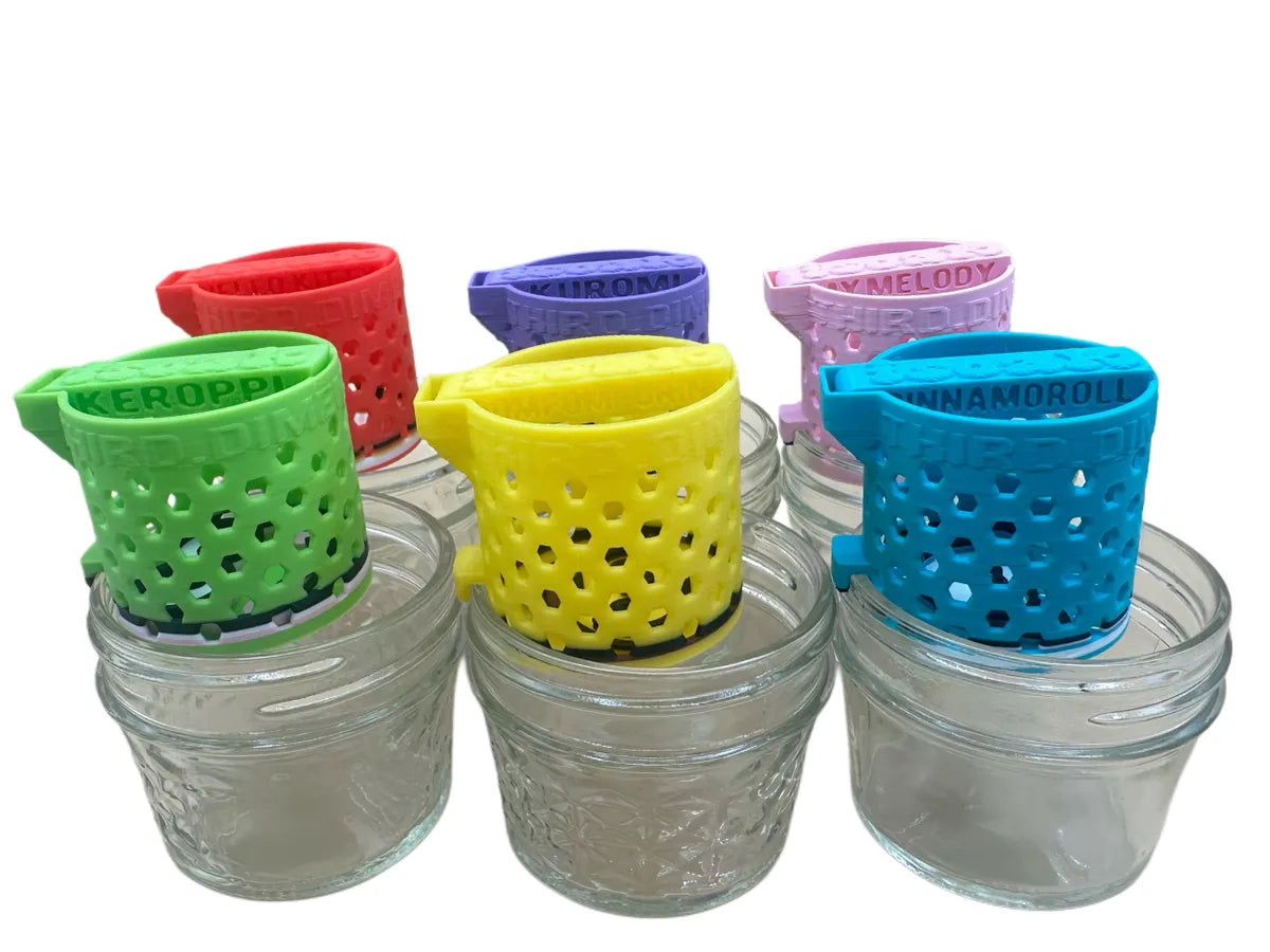 Mini SANRIO isoak mason jar for cleaning your glass and quartz